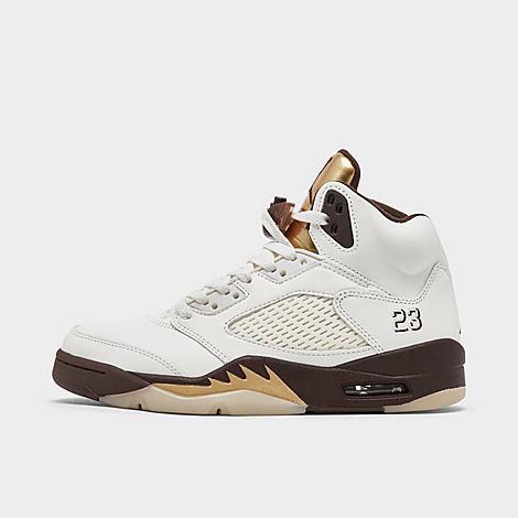 Jordan Women's Air Retro 5 Basketball Shoes in Earth/Metallic Gold/Sail Size: 5.0