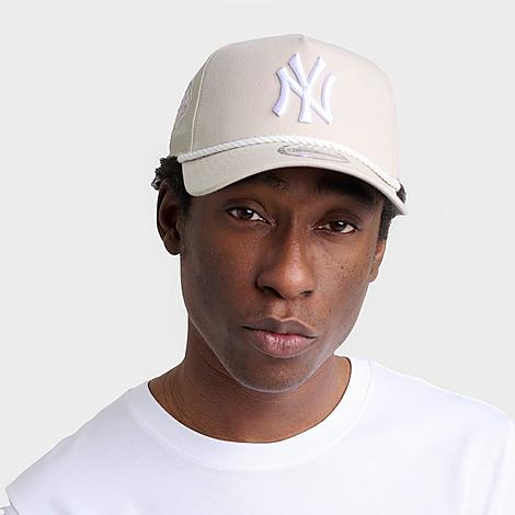 New Era New York Yankees MLB 9FORTY Rope Snapback Hat in Stone/White