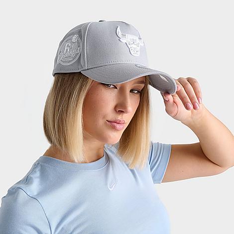 New Era Chicago Bulls NBA 9FORTY Snapback Hat in Grey/White