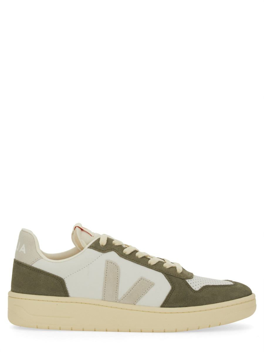 Veja Sneaker "V-87"