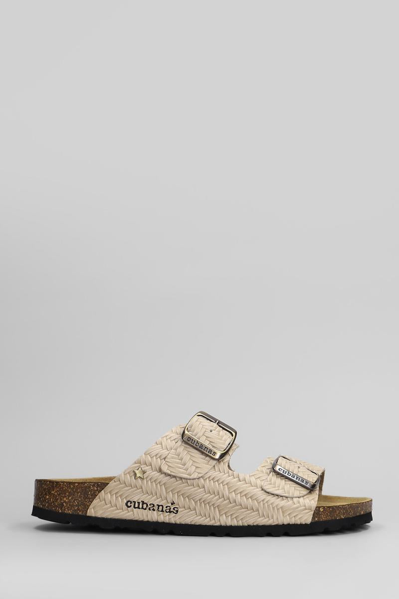 Cubanas Amalia Flats