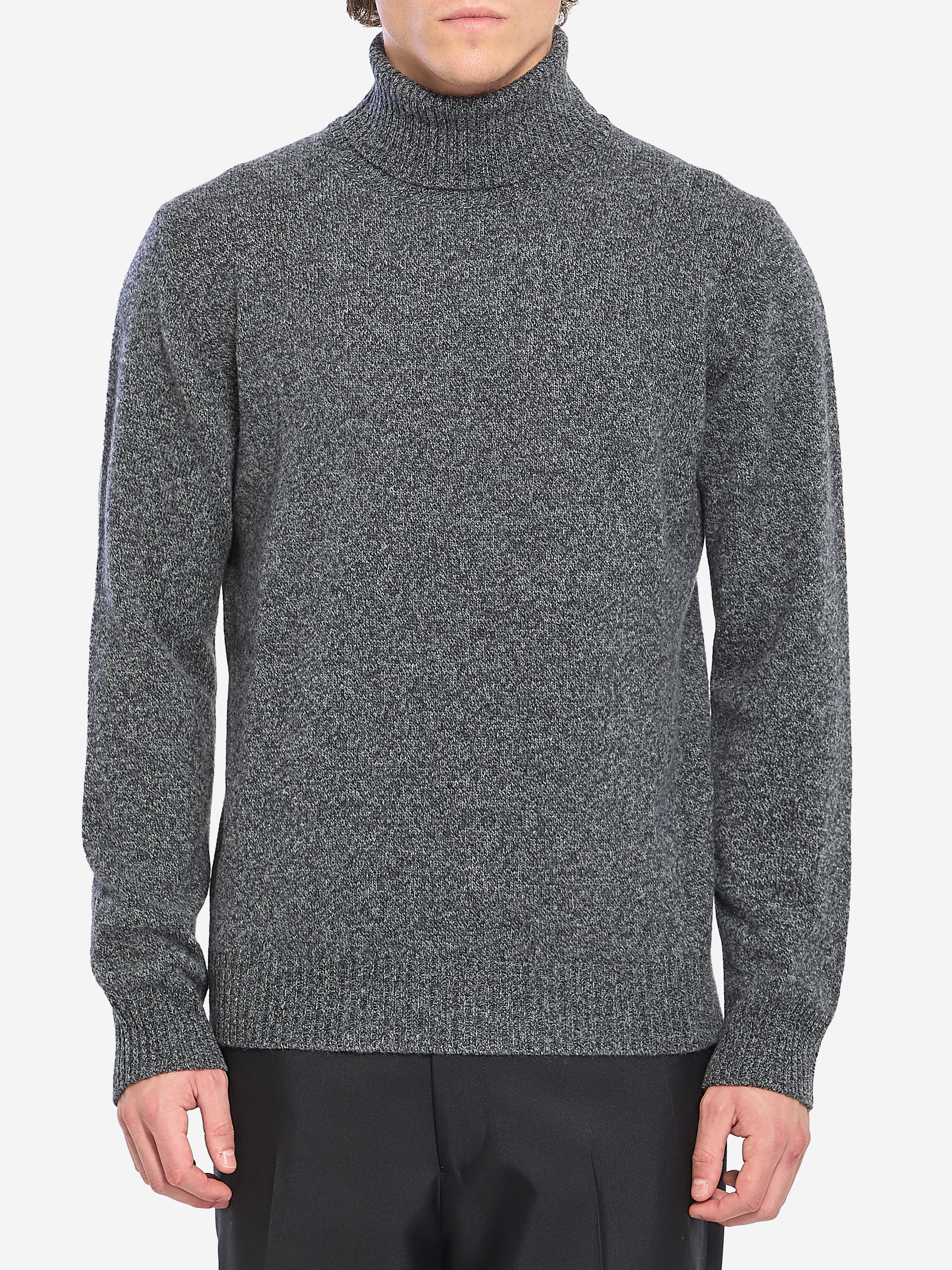 Mouline turtleneck sweater