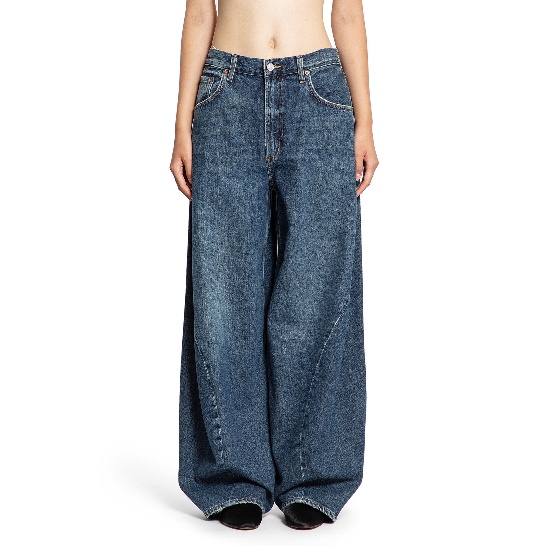 Twist Wide-Leg Jeans