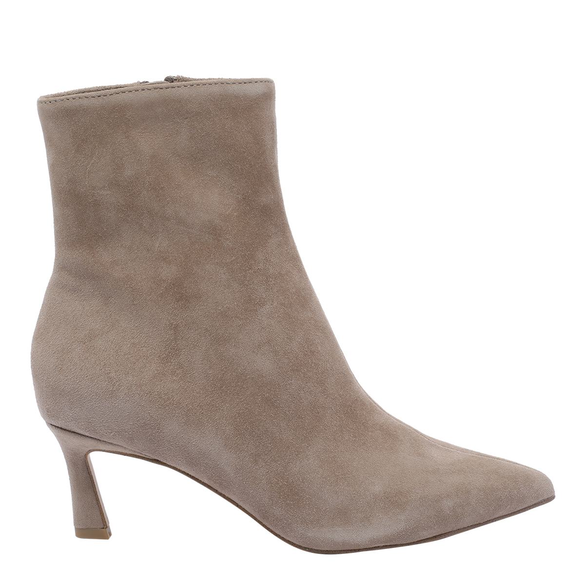 Steve Madden Boots