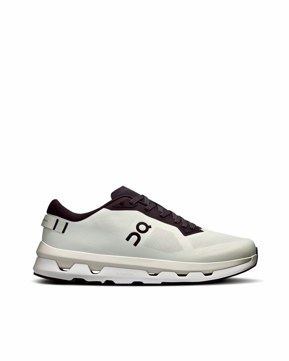 On Running Sneakers 2
