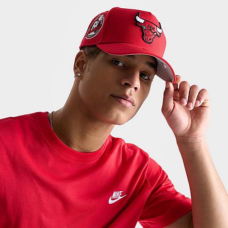 New Era Chicago Bulls NBA 9FORTY Snapback Hat in Red