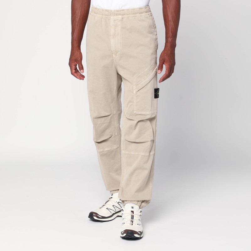 Desert-coloured trousers in cotton