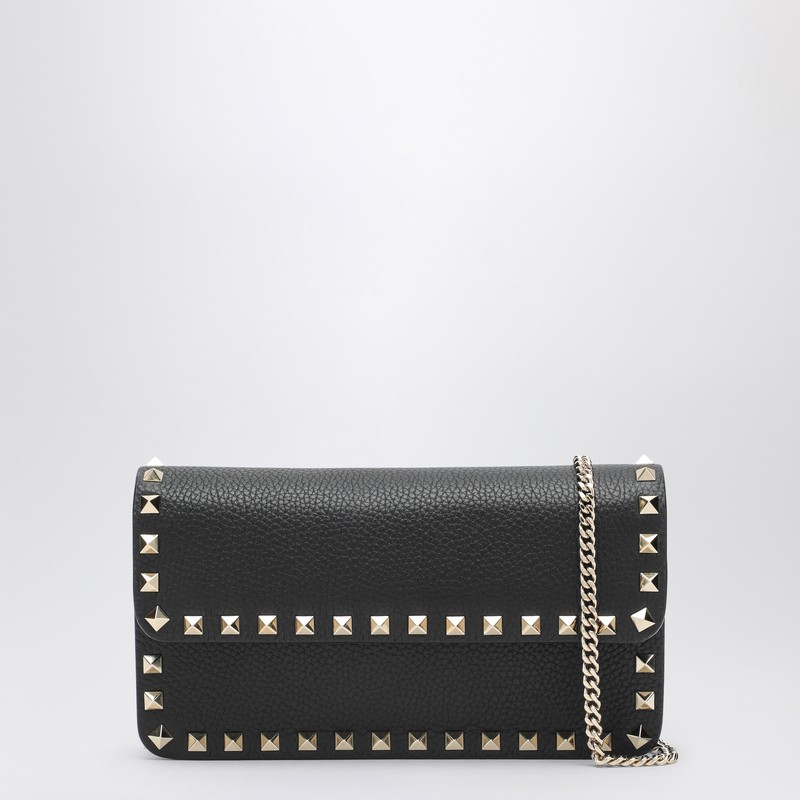 Pouch with black Rockstud chain