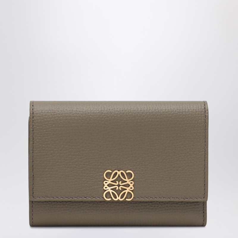 Small Anagram wallet in taupe grained leather