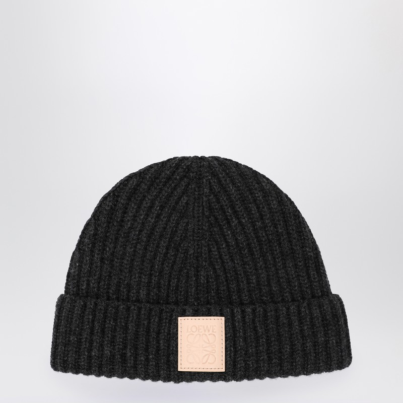 Black beanie in cashmere