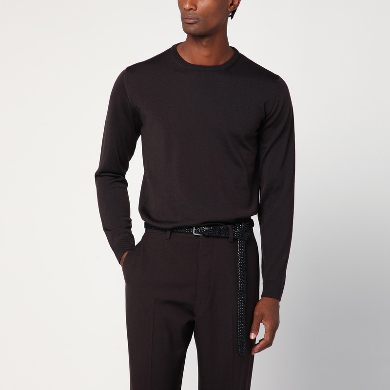 Brown crew neck wool sweater