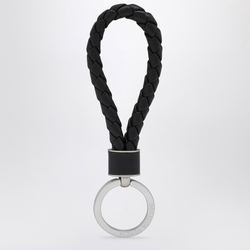 Black keyring in woven leather