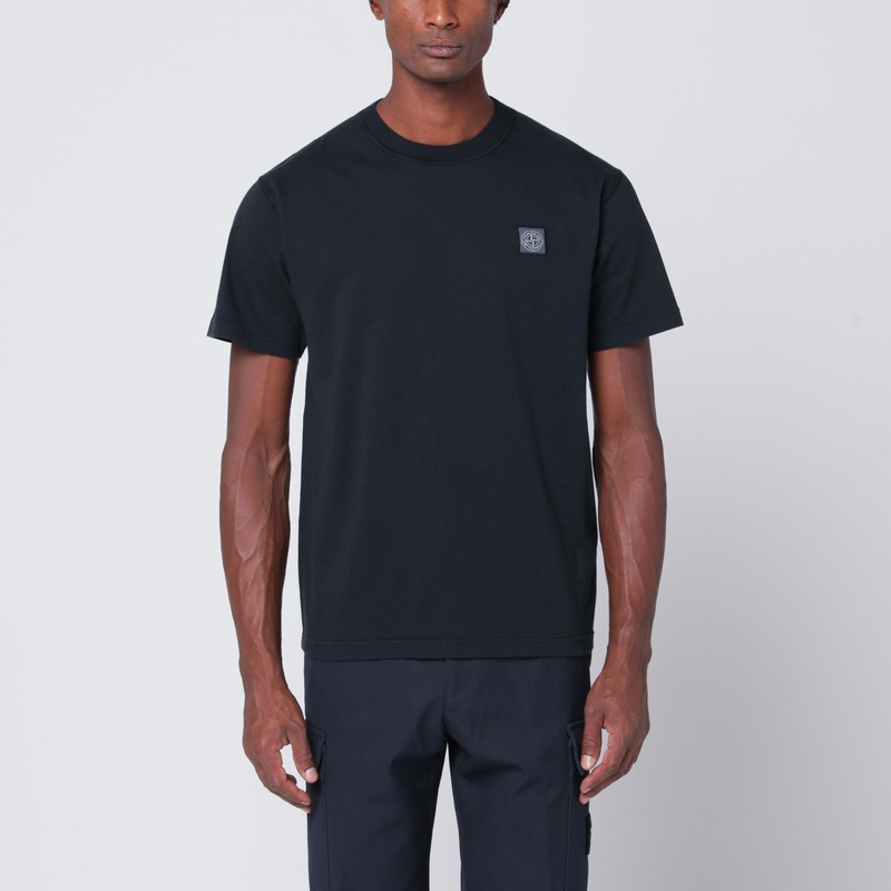 Navy blue cotton T-shirt with logo patch