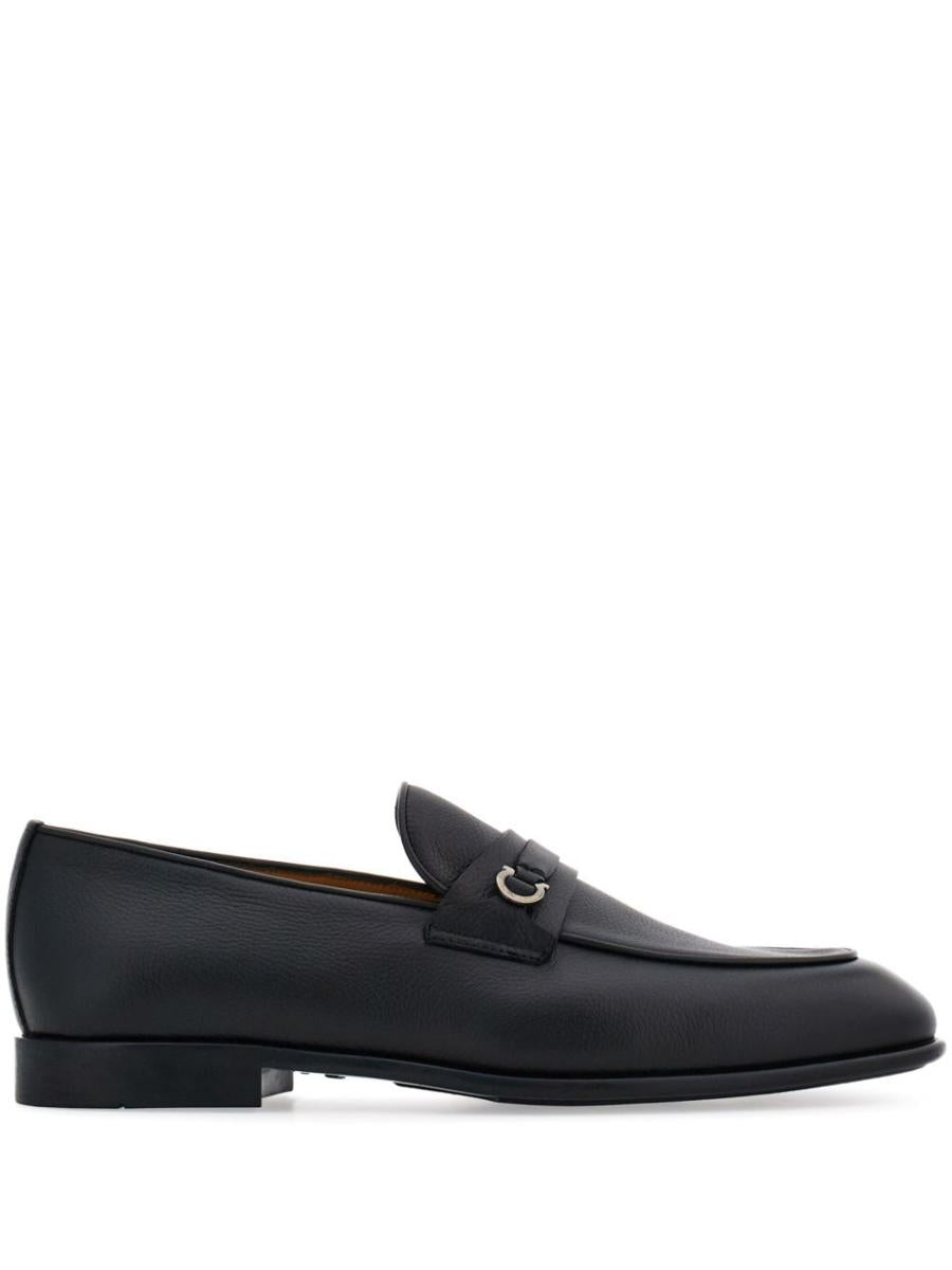 Salvatore Ferragamo 锤击纹Gancini乐福鞋