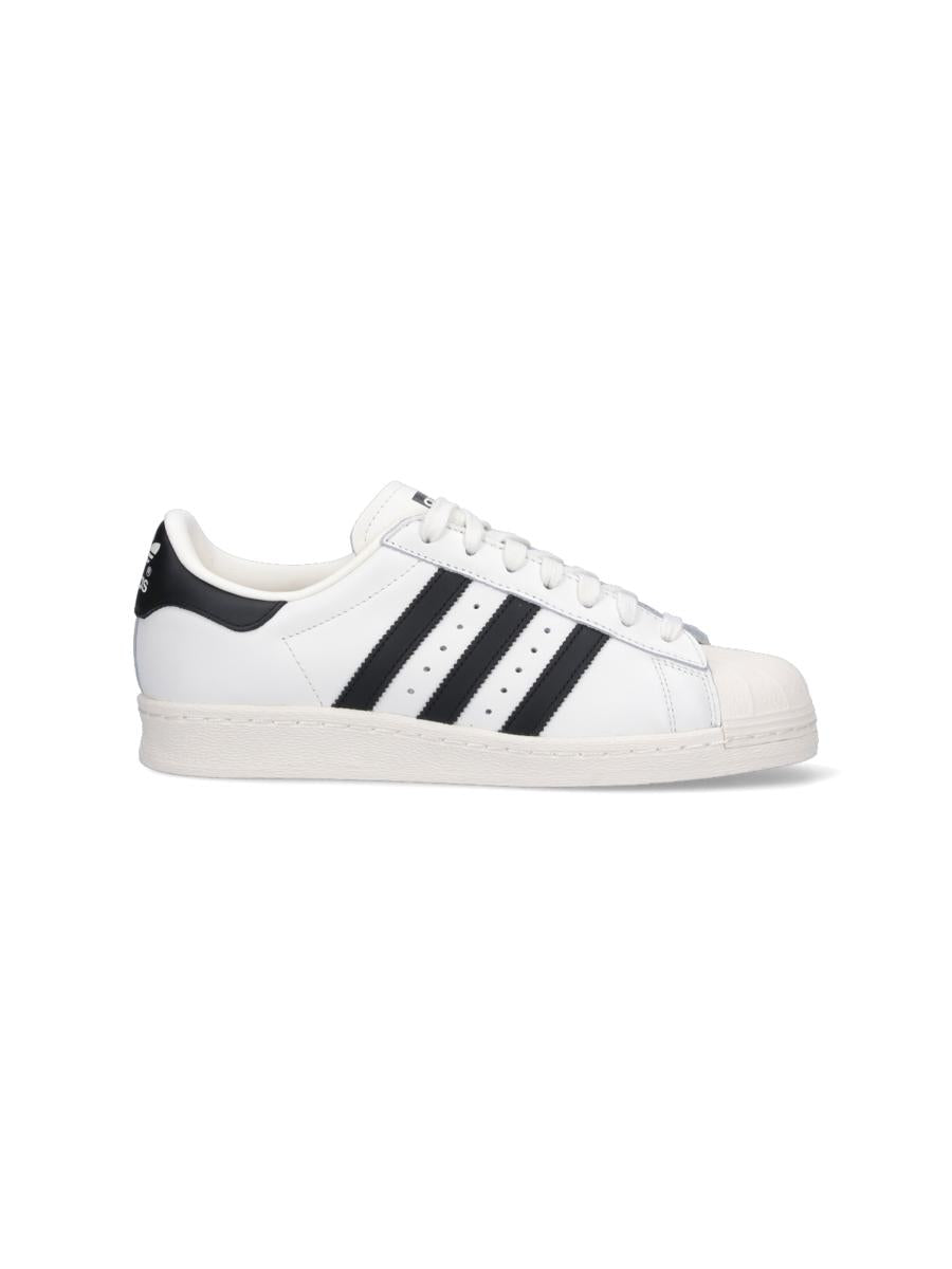 Adidas Sneakers