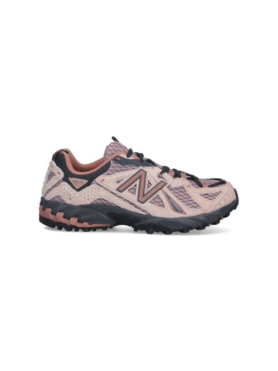 New Balance 运动鞋