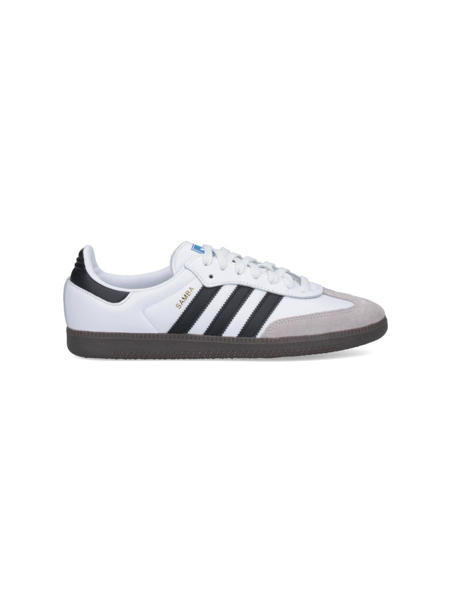 Adidas Sneakers