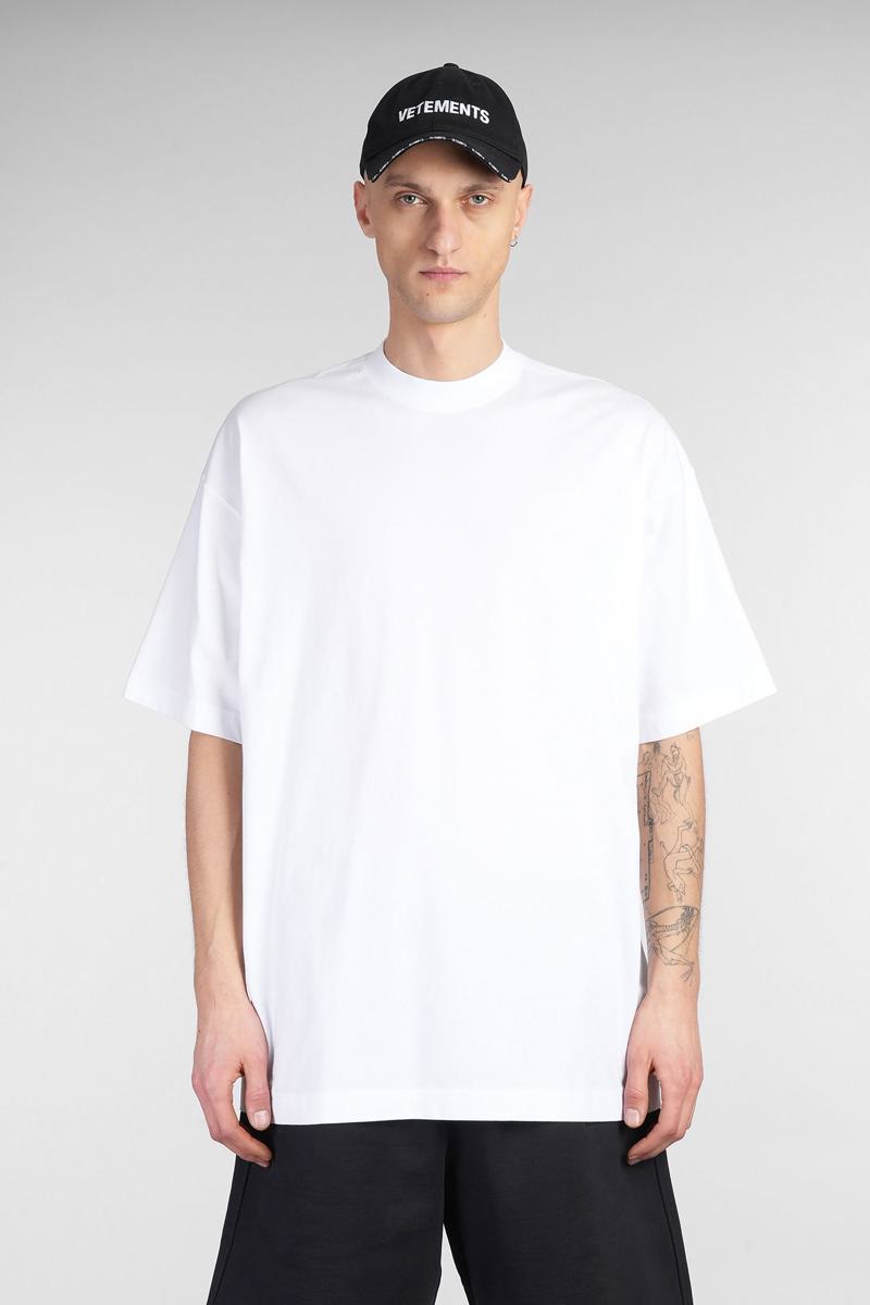 Vetements T-Shirt
