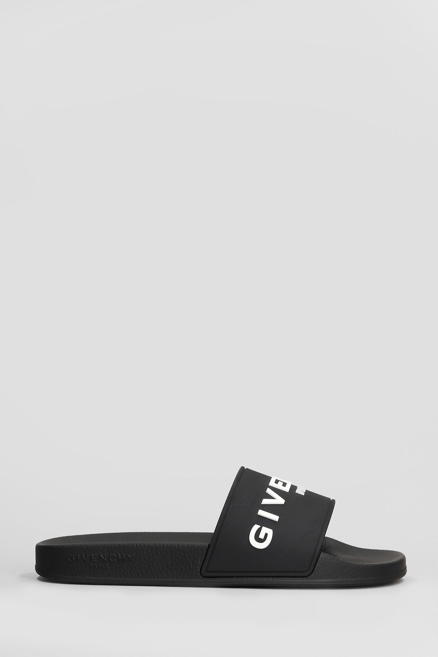 Givenchy Flats In Black Polyuretan