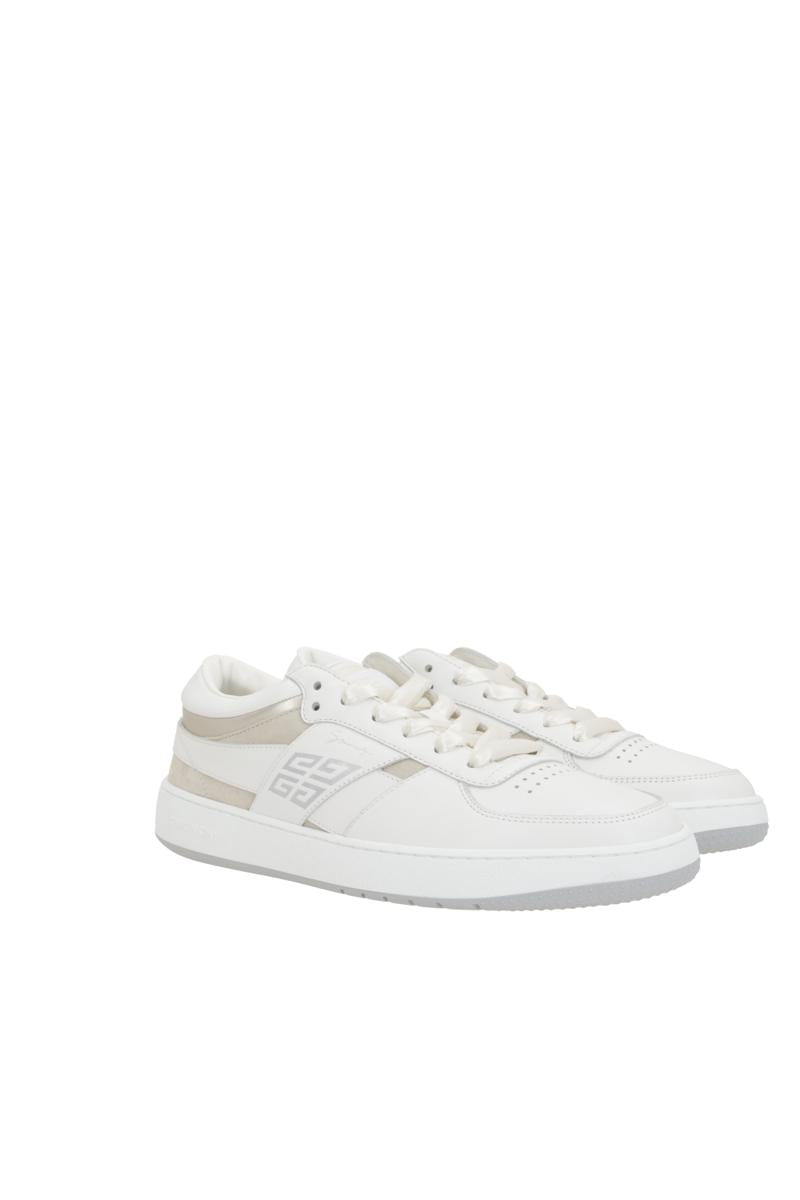 Givenchy Sneakers