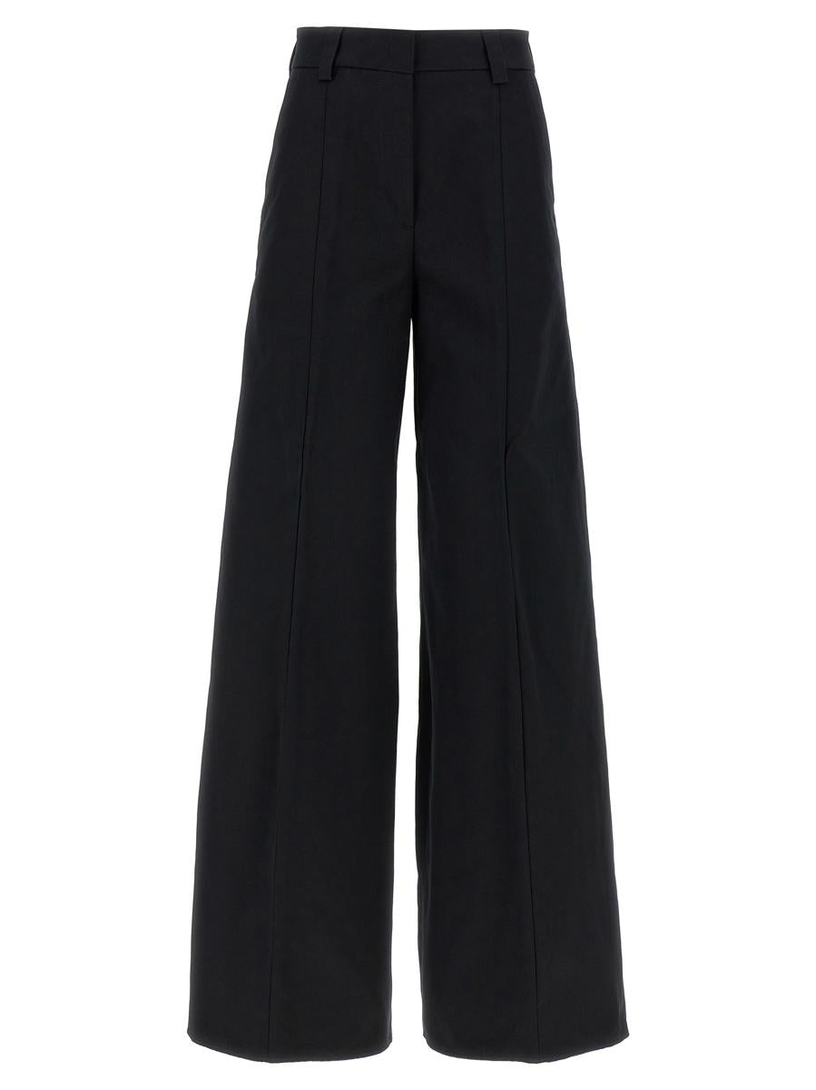The Latest 'Alma' Pants