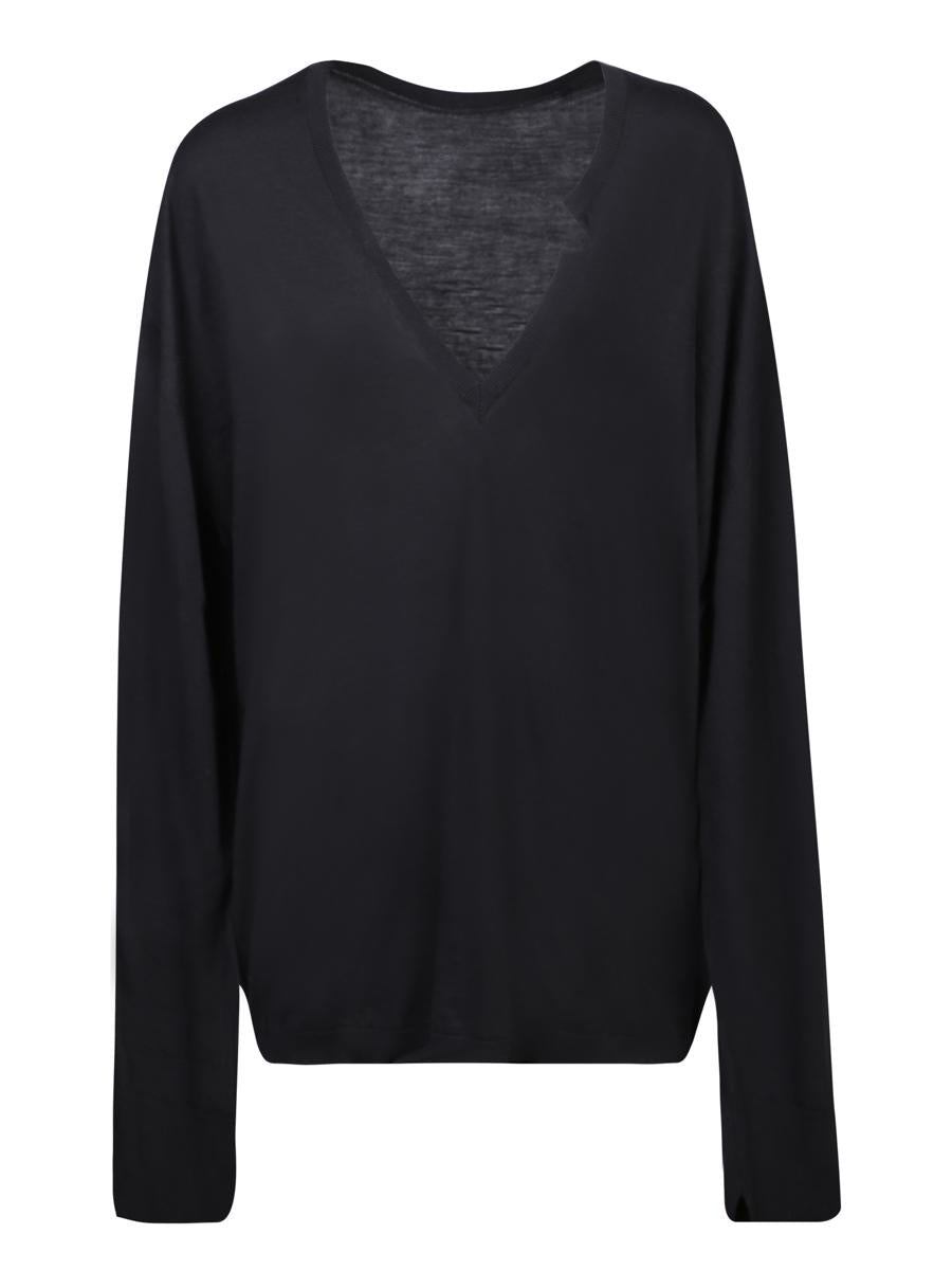 Quira Sweaters