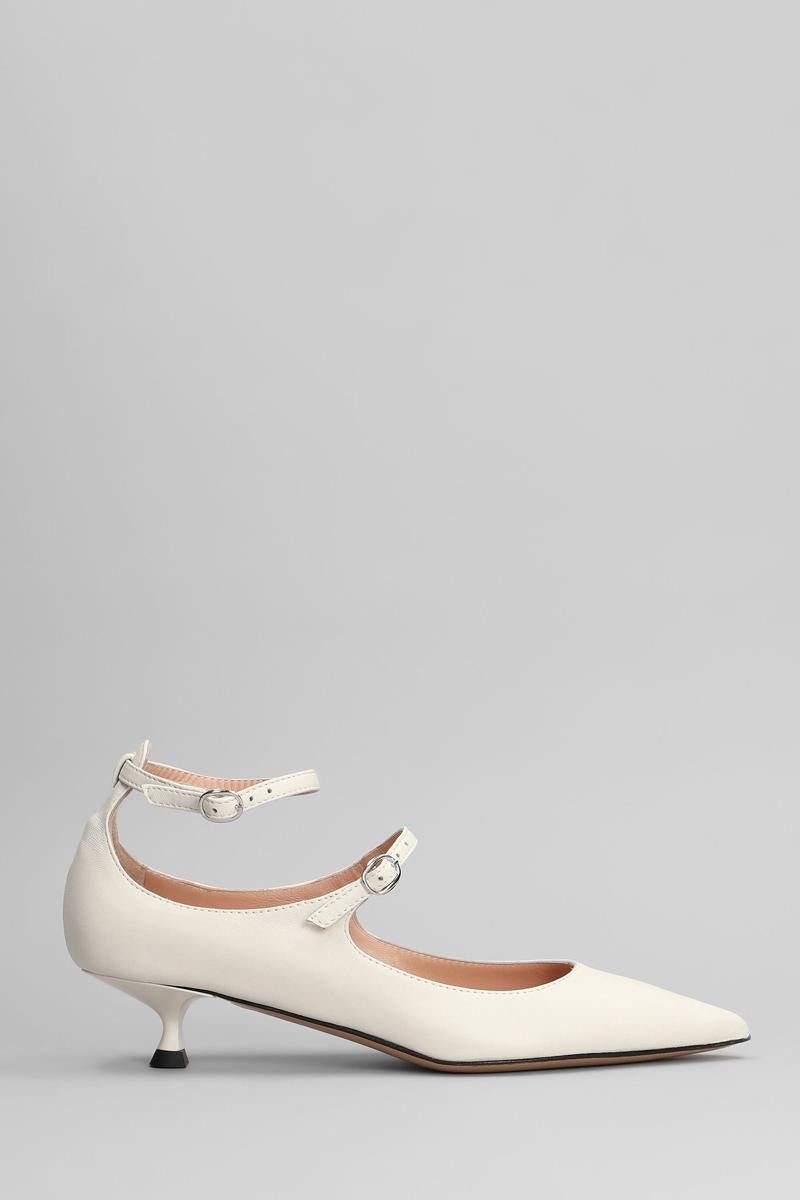 Marc Ellis Pumps