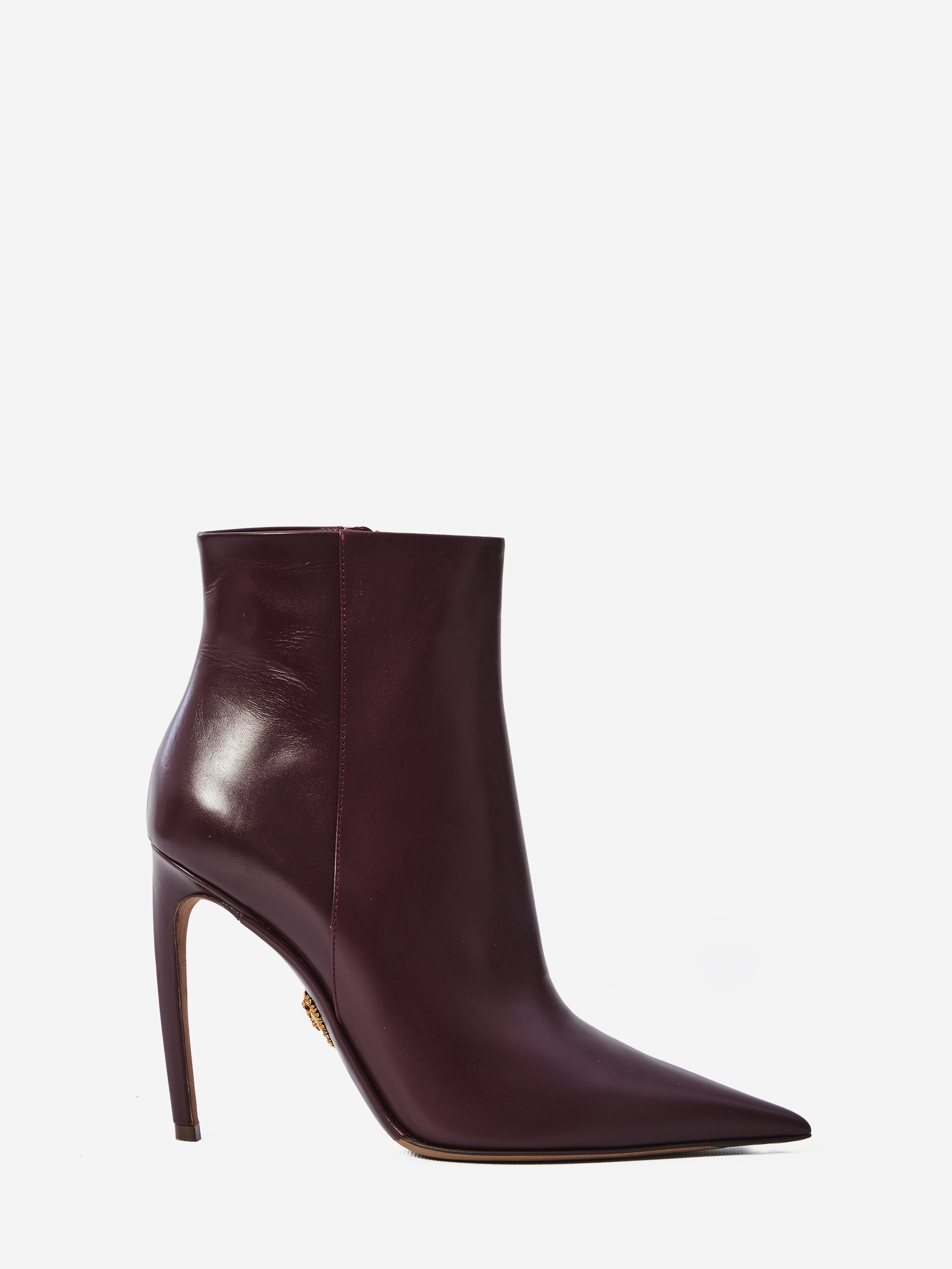Desire ankle boots